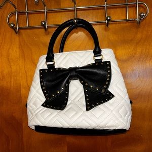 BETSEY JOHNSON Purse